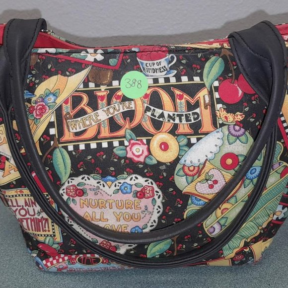 ME Handbags - Brand new  Cute purse by ME